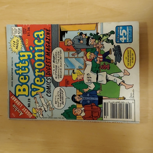 Betty and Veronica Comics Digest # 28 - Picture 1 of 2
